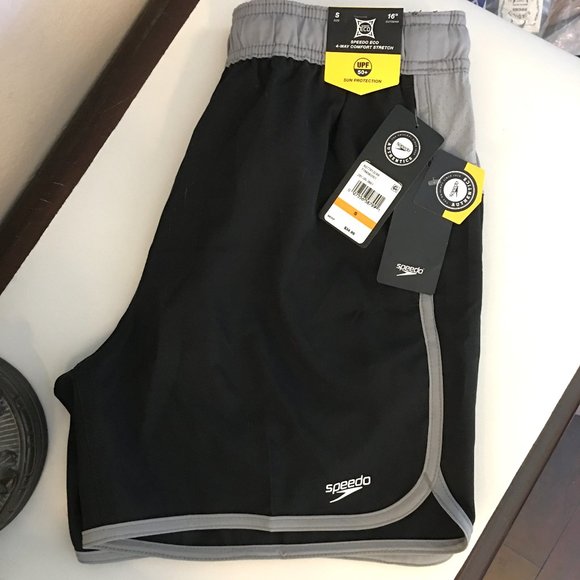 SPEEDO Men's 5.5" UPF Swim Trunks with Pockets  🏄🏊  NEW!!! - Picture 2 of 14
